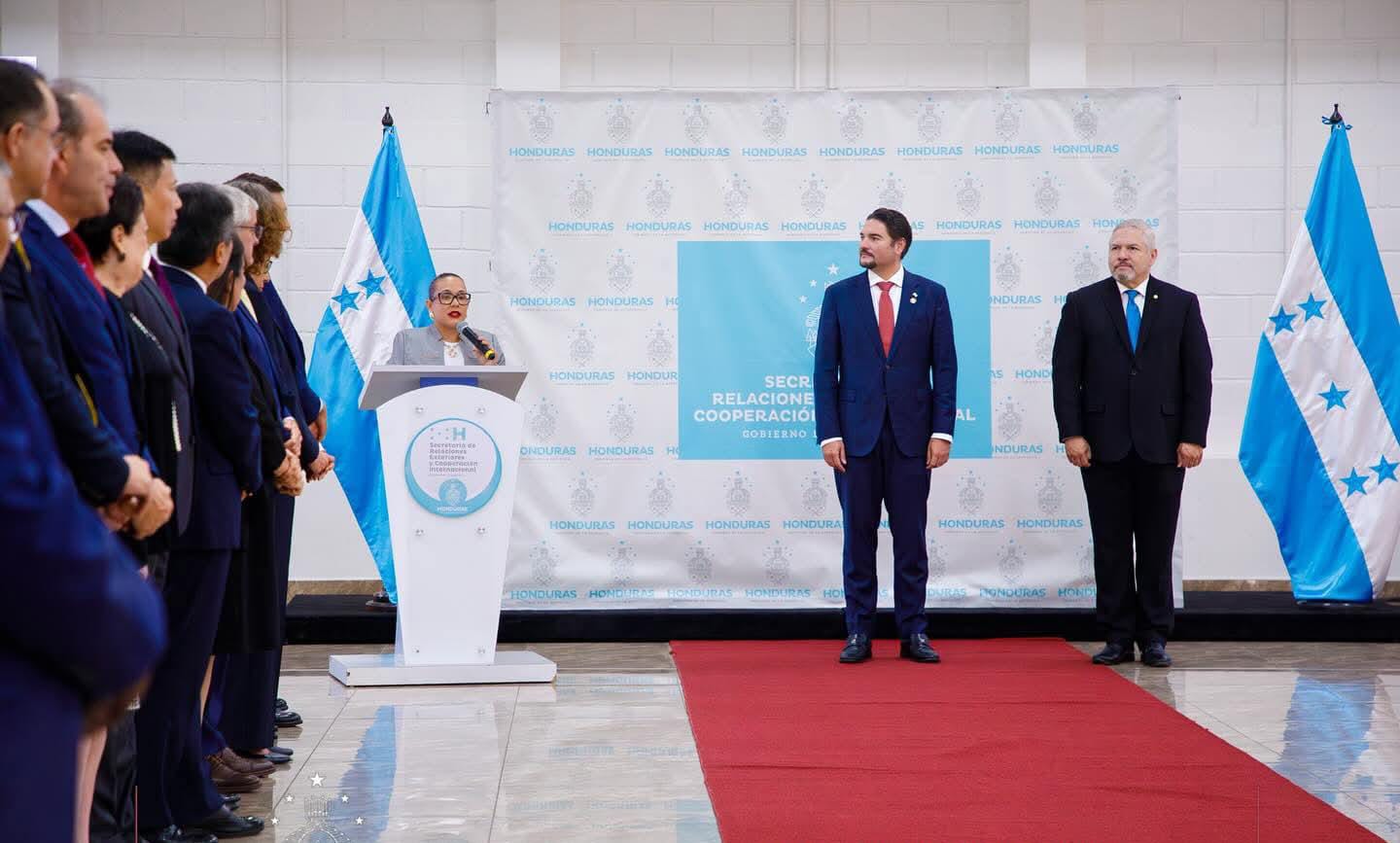 Canciller de la República, Javier Bu, se presenta ante el Cuerpo Diplomático acreditado en Honduras